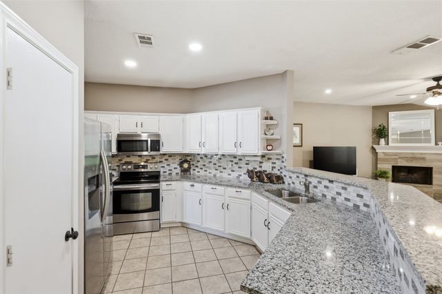 3209 Kingsbury Drive, Mckinney, TX 75069