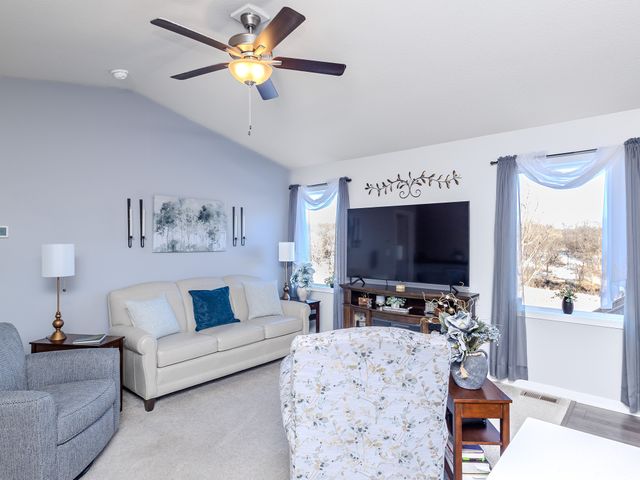 2103 26th Avenue SW, Altoona, IA 50009