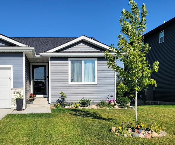 2103 26th Avenue SW, Altoona, IA 50009