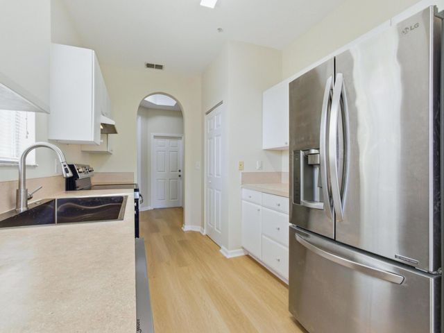 978 Pipers Cay Drive, West Palm Beach, FL 33415