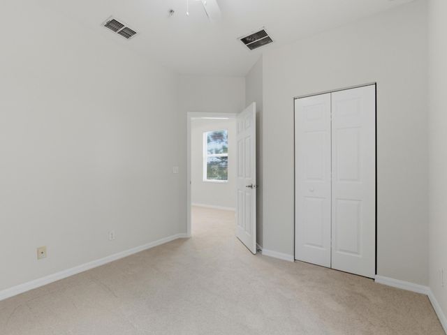 978 Pipers Cay Drive, West Palm Beach, FL 33415