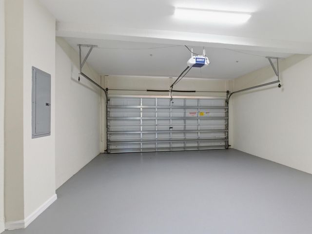 978 Pipers Cay Drive, West Palm Beach, FL 33415