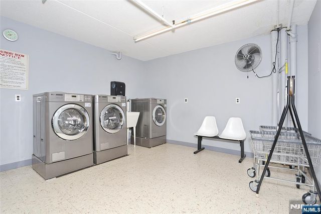 521 Piermont Avenue 306A, River Vale, NJ 07675