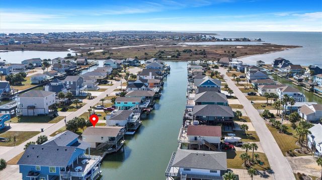 22904 Lunes Street, Galveston, TX 77554