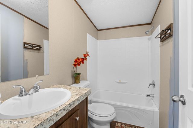 111 Grey Dove Lane, Powell, TN 37849