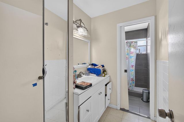 110 SHERWOOD Circle 4C, Jupiter, FL 33458