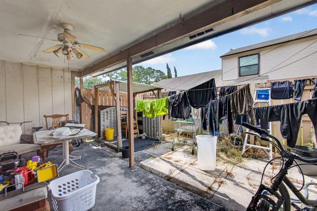 110 SHERWOOD Circle 4C, Jupiter, FL 33458
