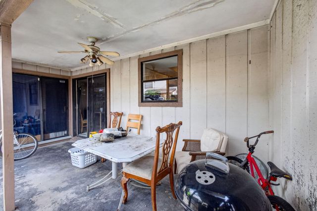 110 SHERWOOD Circle 4C, Jupiter, FL 33458