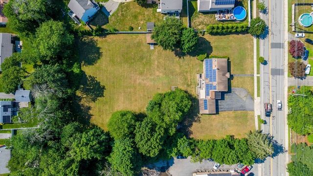 3979 Acushnet Ave, New Bedford, MA 02745