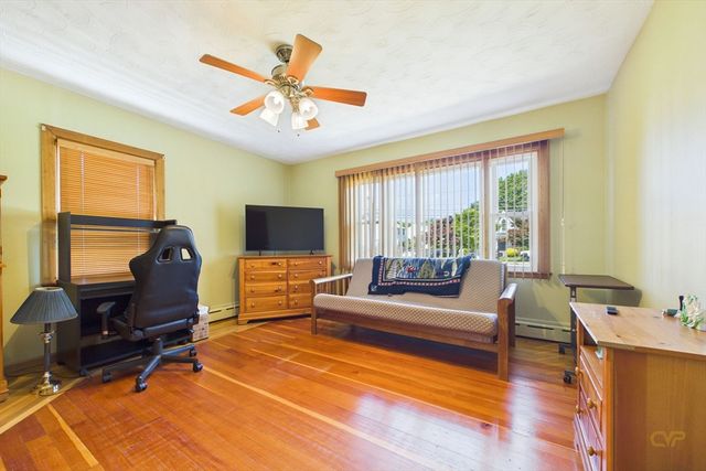 3979 Acushnet Ave, New Bedford, MA 02745