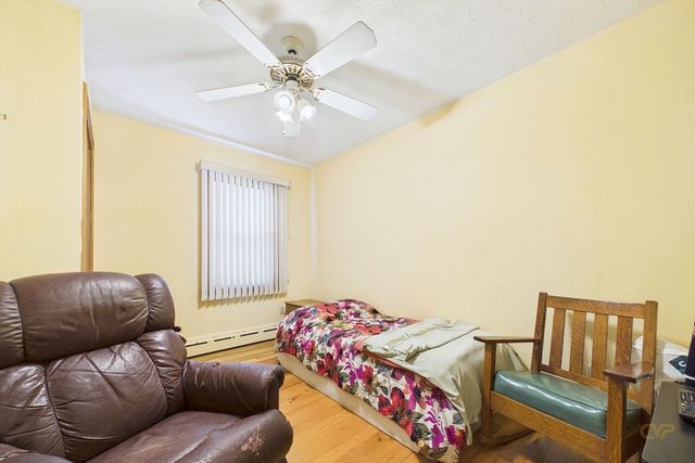 3979 Acushnet Ave, New Bedford, MA 02745