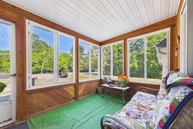 3979 Acushnet Ave, New Bedford, MA 02745