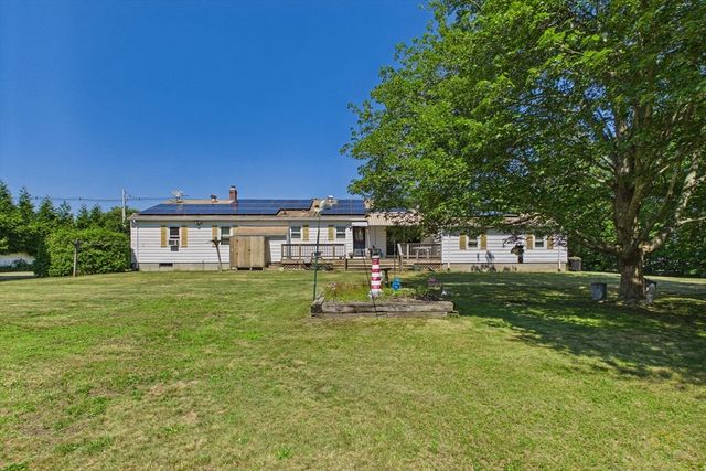 3979 Acushnet Ave, New Bedford, MA 02745