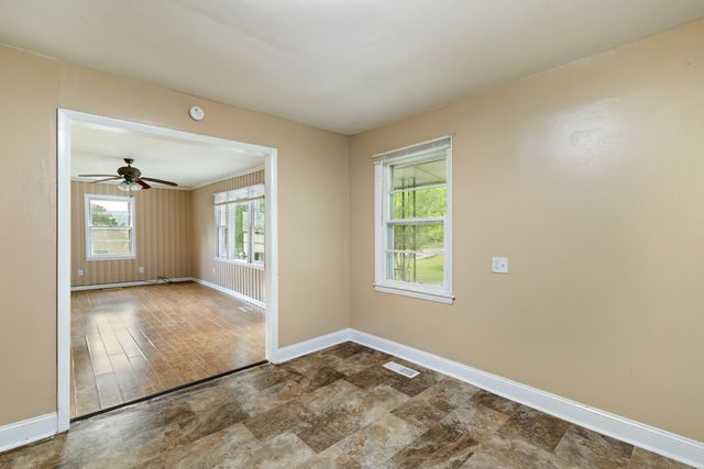 303 Cave Street, Rossville, GA 30741