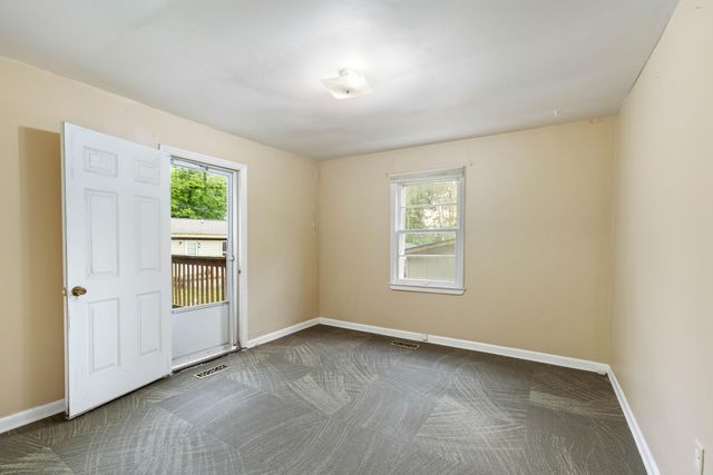 303 Cave Street, Rossville, GA 30741