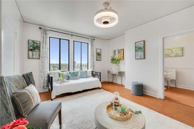 315 W 3rd 1011, Long Beach, CA 90802