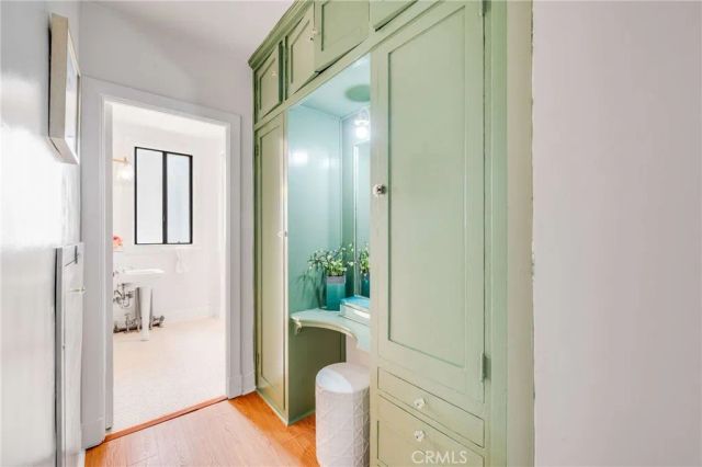 315 W 3rd 1011, Long Beach, CA 90802