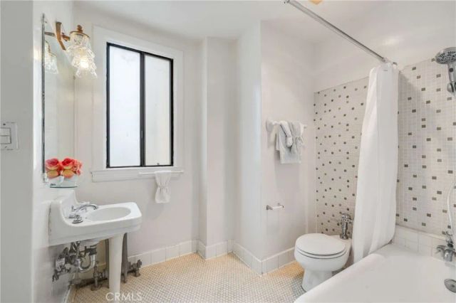 315 W 3rd 1011, Long Beach, CA 90802