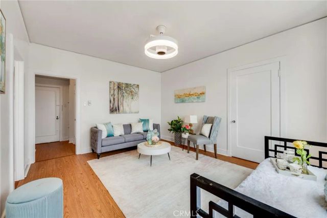 315 W 3rd 1011, Long Beach, CA 90802