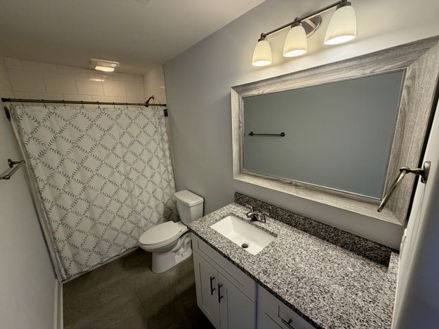 1008B Dozier Pl, Nashville, TN 37216