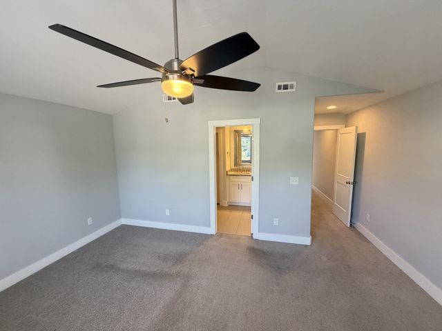 1008B Dozier Pl, Nashville, TN 37216