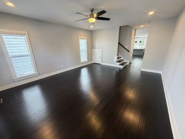 1008B Dozier Pl, Nashville, TN 37216