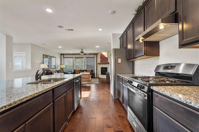 1609 Cedar Crest Drive, Forney, TX 75126