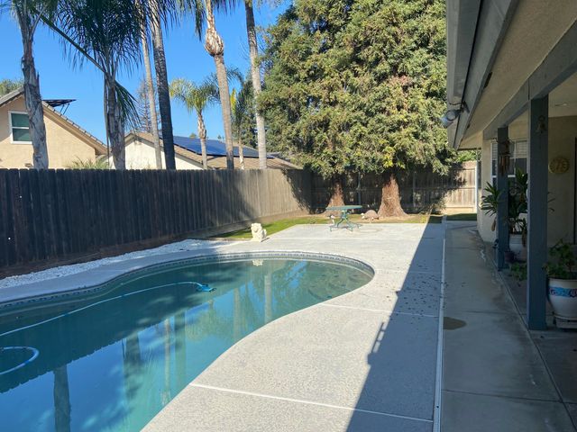 415 Colby Place, Porterville, CA 93257