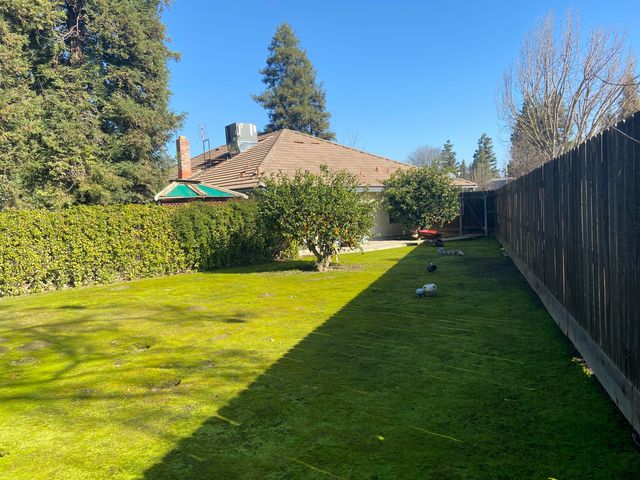 415 Colby Place, Porterville, CA 93257