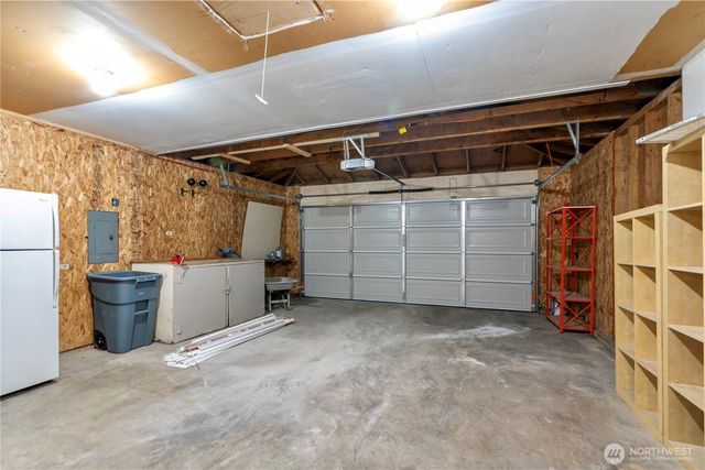 12603 Military Road E, Puyallup, WA 98374