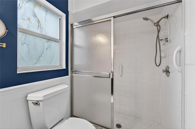 5644 29TH STREET CIRCLE E, Bradenton, FL 34203