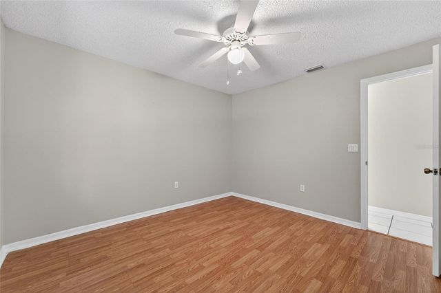 5644 29TH STREET CIRCLE E, Bradenton, FL 34203