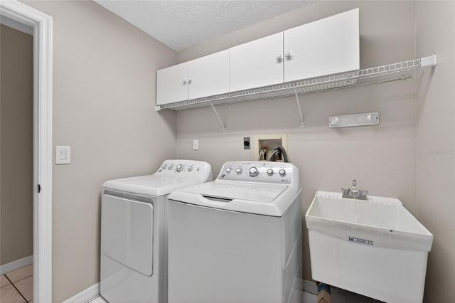 5644 29TH STREET CIRCLE E, Bradenton, FL 34203