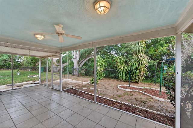 5644 29TH STREET CIRCLE E, Bradenton, FL 34203