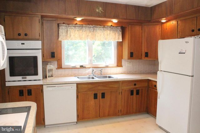 35 EAST AVE, Bridgeton, NJ 08302