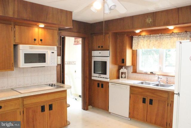 35 EAST AVE, Bridgeton, NJ 08302