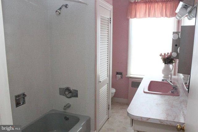 35 EAST AVE, Bridgeton, NJ 08302