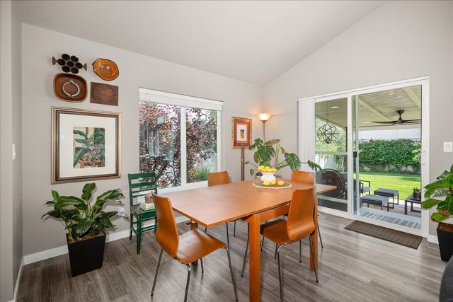 6907 S Pheasant Ridge Dr, Spokane, WA 99224
