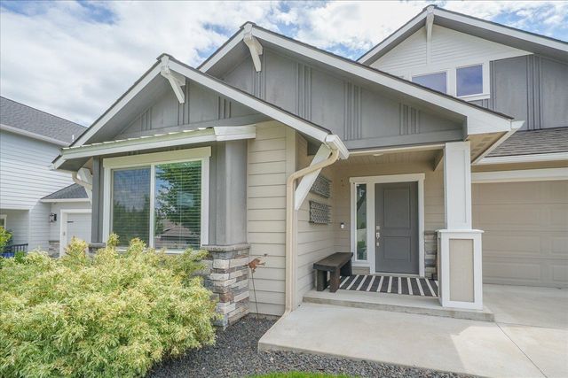 6907 S Pheasant Ridge Dr, Spokane, WA 99224