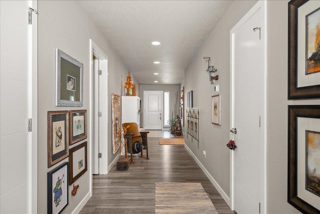 6907 S Pheasant Ridge Dr, Spokane, WA 99224