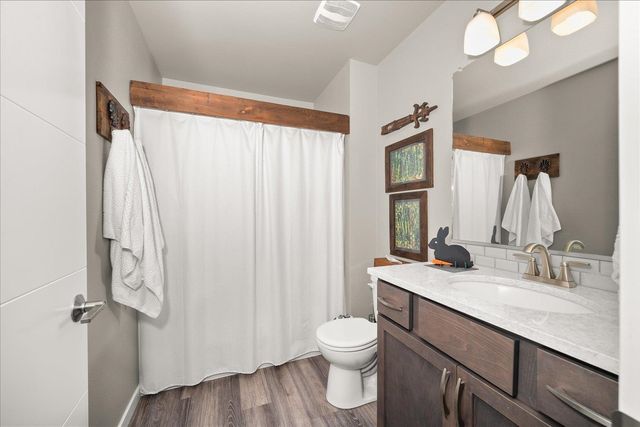 6907 S Pheasant Ridge Dr, Spokane, WA 99224