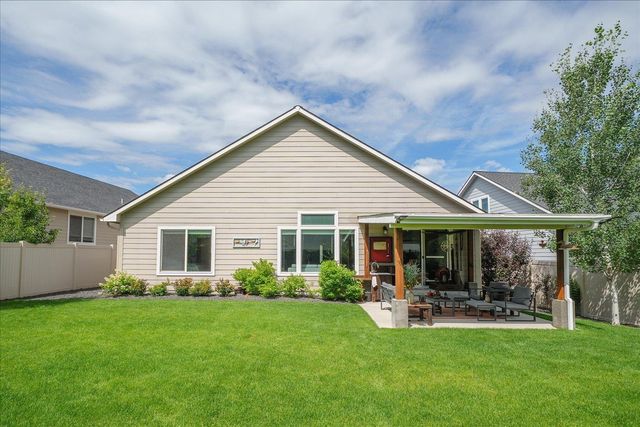 6907 S Pheasant Ridge Dr, Spokane, WA 99224
