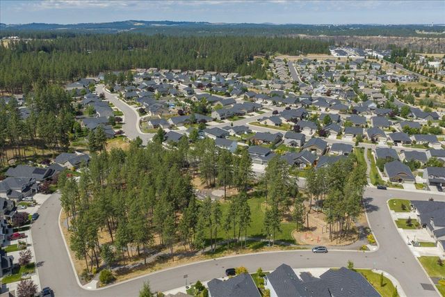 6907 S Pheasant Ridge Dr, Spokane, WA 99224