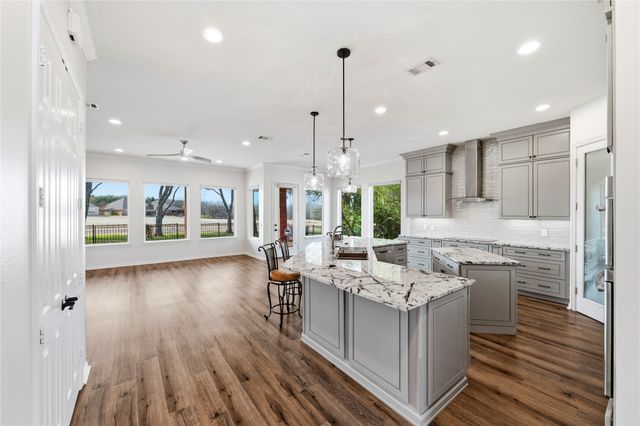 425 Cabellero Court, Fairview, TX 75069