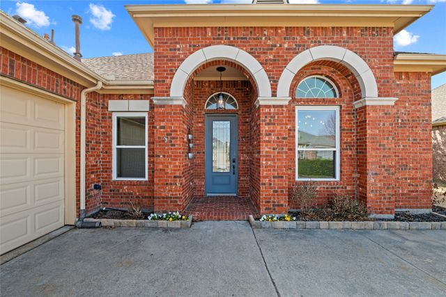 425 Cabellero Court, Fairview, TX 75069