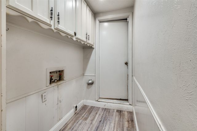 4017 Emerald Oaks Drive, Haltom City, TX 76117