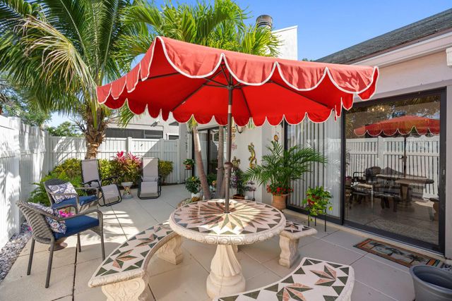 17023 Traverse Circle, Jupiter, FL 33477