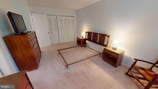49 DOVER DR, Lindenwold, NJ 08021