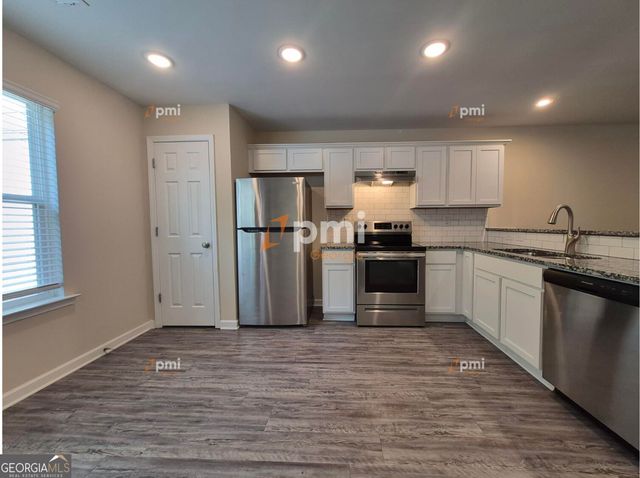 4438 Pinscher Street, Union City, GA 30291