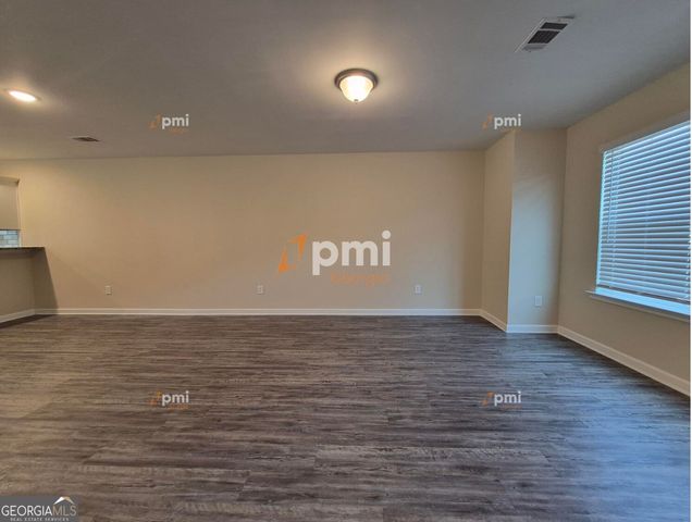 4438 Pinscher Street, Union City, GA 30291